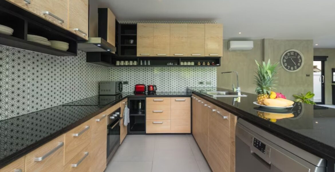 kitchen remodeling in Dubai