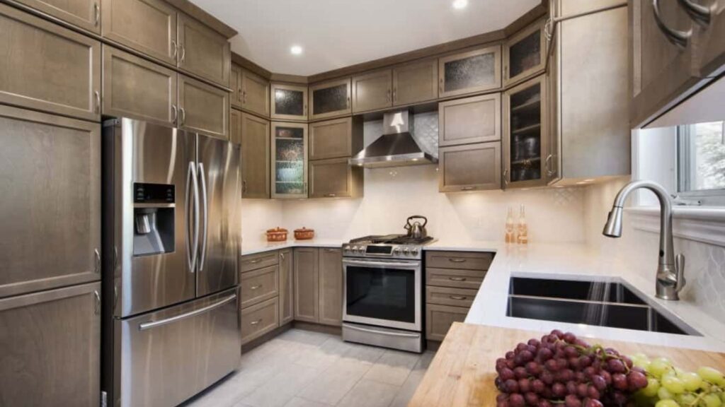 Why Should You Invest in Kitchen Cabinets