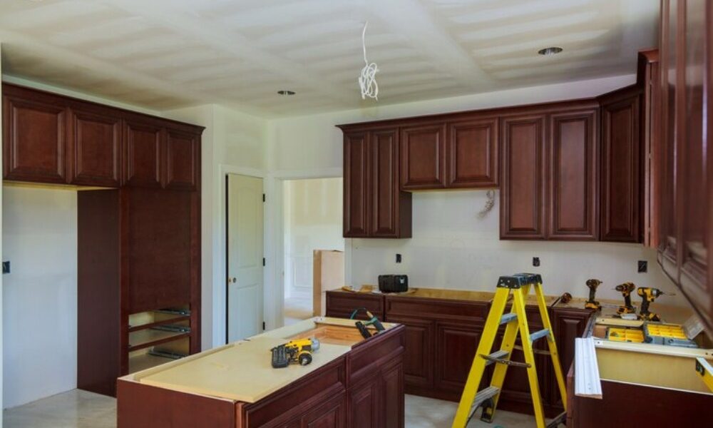 5 Mistakes to Avoid During Your Full Kitchen Remodeling Journey